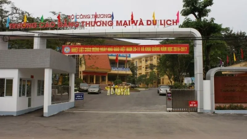 Cao đẳng Du lịch Hà Nội là một trong những trường đào tạo về du lịch lâu đời nhất ở Việt Nam