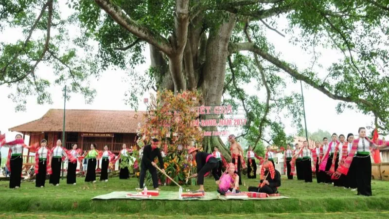 Lễ hội Hết Chá là một trong những lễ hội truyền thống của người Thái ở Mộc Châu